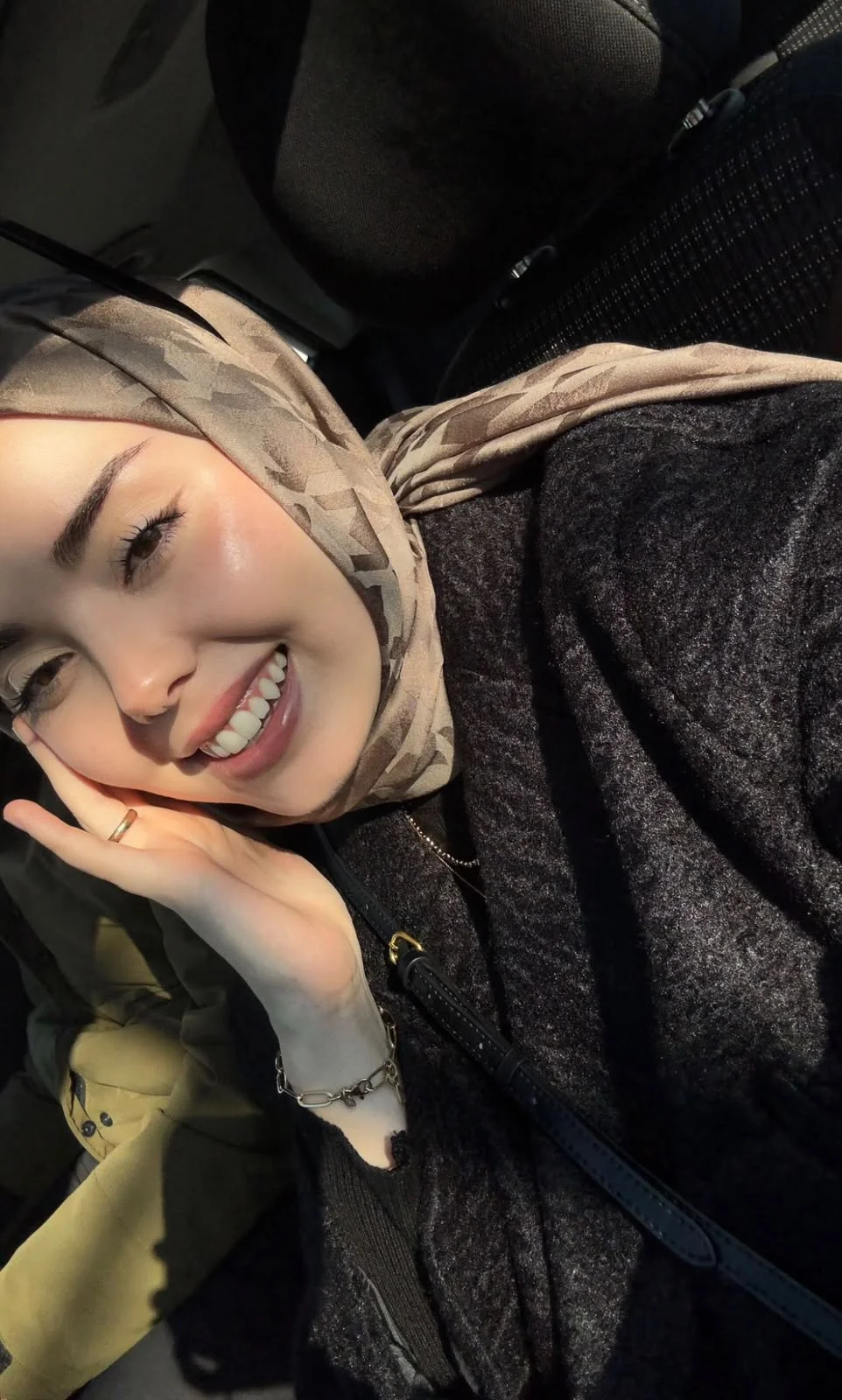 SULTANGAZİ Escort PINAR - Gerçek Fotoğraflı Doğrulanmış Profil SULTANGAZİ VIP Escort PINAR - Doğrulanmış Model